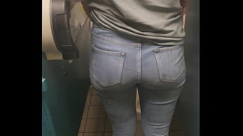 Public stall at work yam-sized bootie white chick employee pummeled rear end