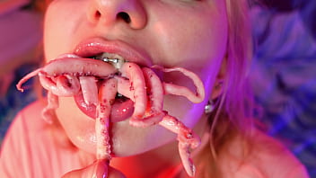 Freaky FOOD FETISH octopus munching video (Arya Grander)